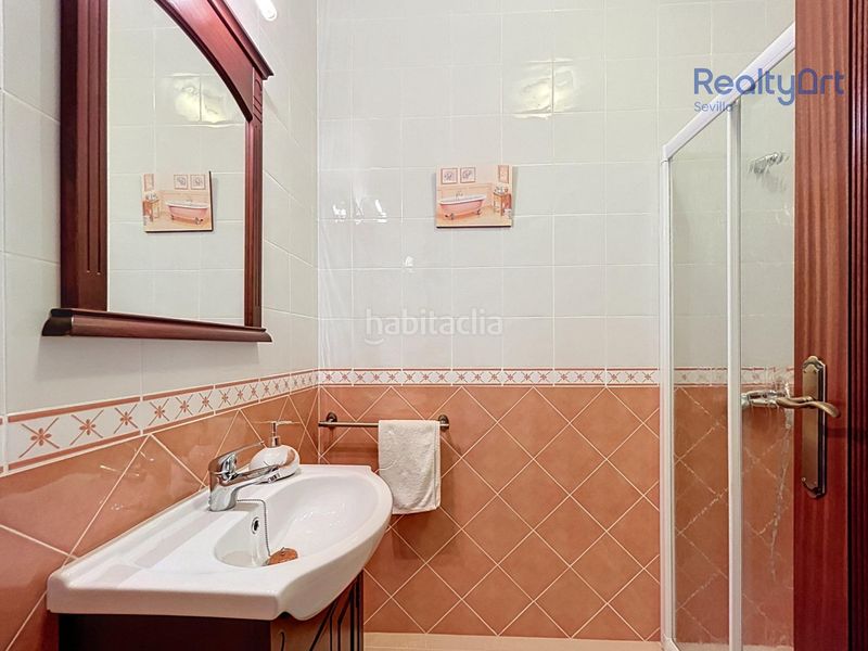 Foto e5610c78-26ff-426a-81ce-b0704678138d. Xalet amb calefacció aparcament piscina a Las Almenas Tomares