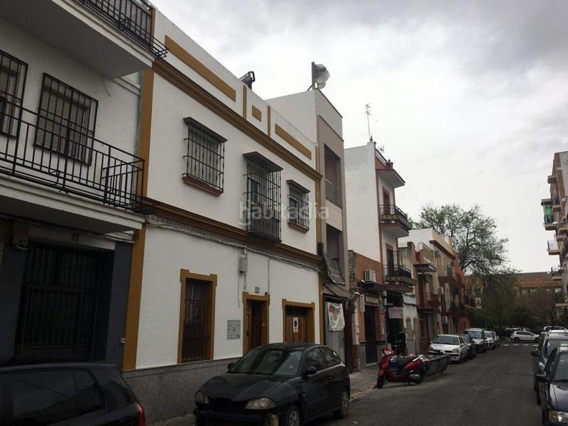 Foto f6807d51-061b-460f-8407-f0d8fc7b819a. Maison jumelée dans El Cerro Sevilla
