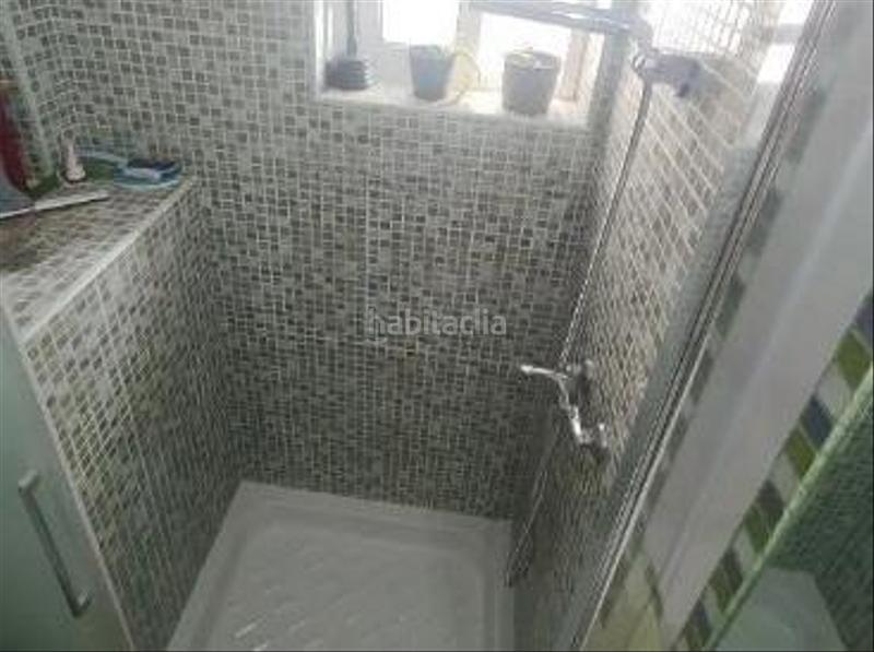 Foto 04019bd9-f823-4f17-9aea-e855f3f4cde9. Flat in Juan XXIII - Rochelambert Sevilla