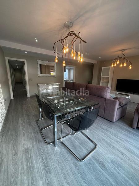 Foto 0fea44aa-41ab-4ceb-a7ed-ee8260b74a78. Piso espectacular piso en zona San Vicente en San Vicente Sevilla