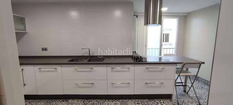 Foto dde8bc3e-368d-4e9f-916a-b0e483eadcf4. Piso espectacular piso en zona San Vicente en San Vicente Sevilla