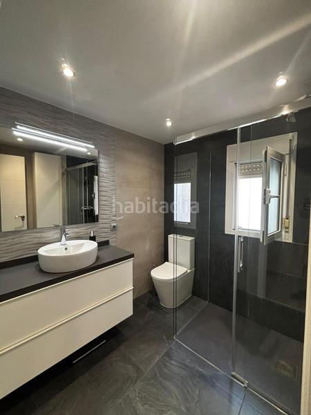 Foto efaf29fa-c986-42d7-a6a6-a0b0ce829107. Piso espectacular piso en zona San Vicente en San Vicente Sevilla