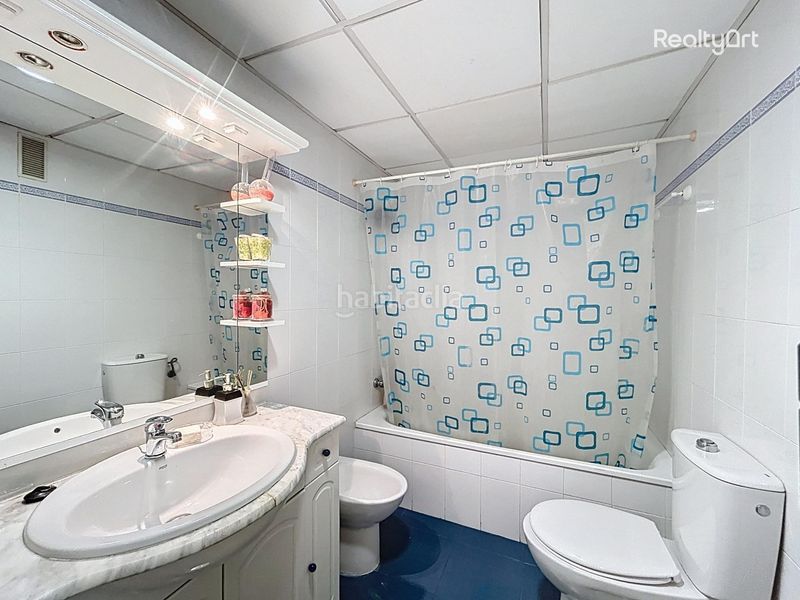 Foto 22780743-800f-4d67-8295-60096d611a18. Pis amb aparcament piscina a Gelves