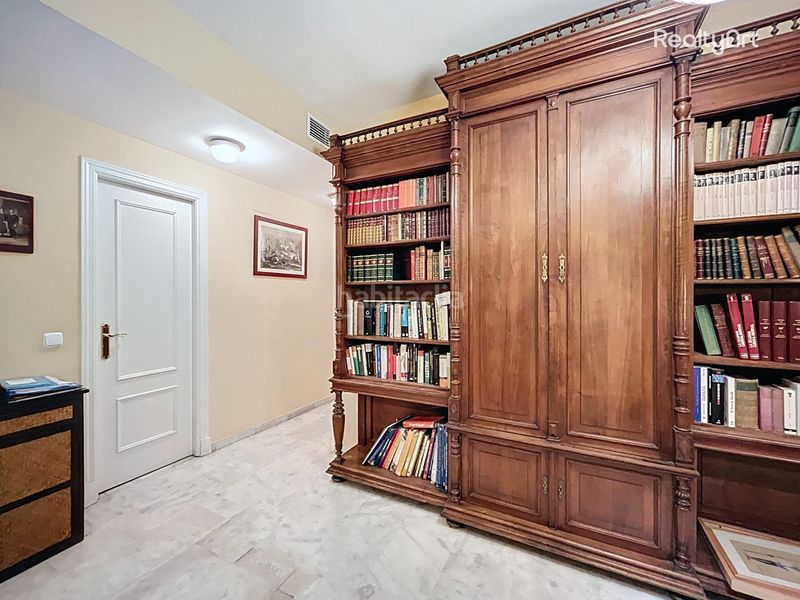 Foto ab497d22-d18f-4664-bdf4-f3960804275d. Pis amb aparcament piscina a Gelves