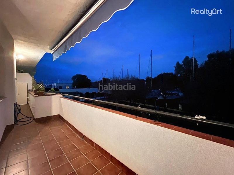 Foto d6de21d7-fbe8-4aed-97ef-942acaa41e7f. Pis amb aparcament piscina a Gelves