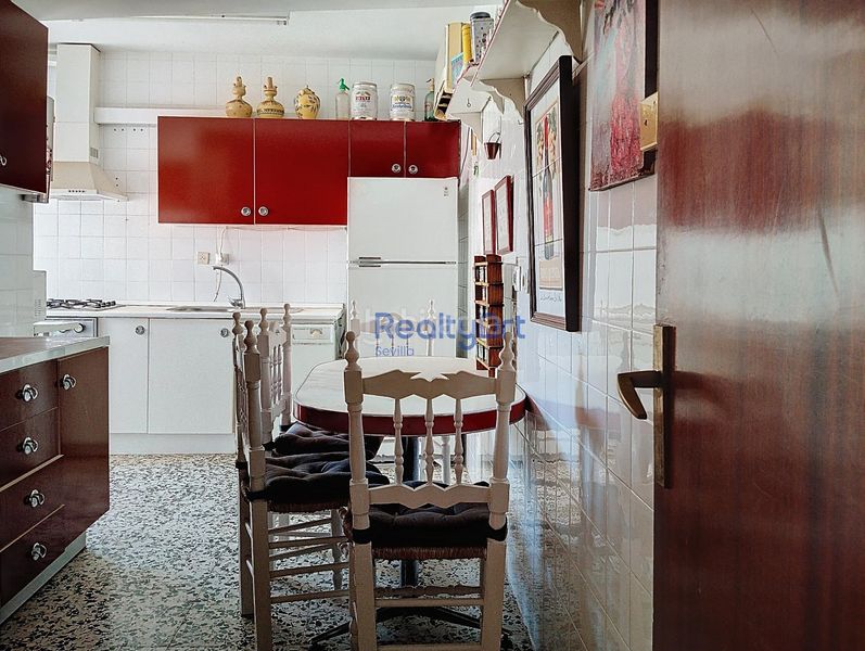 Foto 608ea05a-101a-4c24-8b00-8d3d53e6f804. Pis amb aparcament a San Bartolomé Sevilla