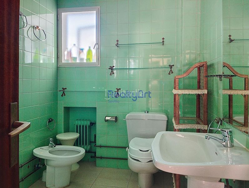 Foto d101437c-5509-4e9f-ab9f-3e999331f556. Pis amb aparcament a San Bartolomé Sevilla