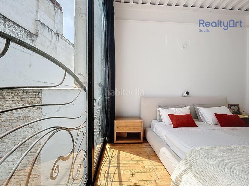 Foto 580e8249-8f3b-411f-8c85-508d99abce64. Casa amb piscina a Feria Sevilla