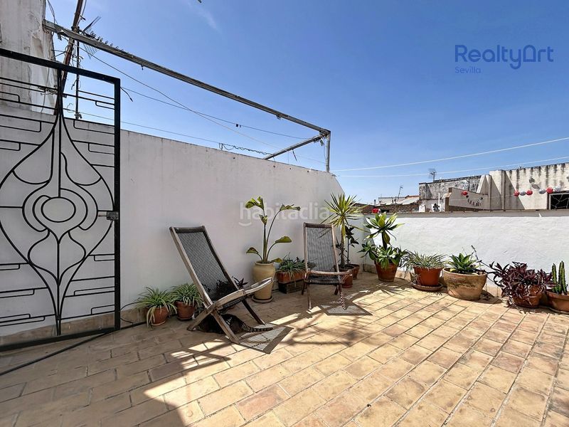Foto fa5ec488-c7d6-477c-a406-0ed6a4758045. Casa amb calefacció piscina a Feria Sevilla