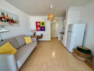 Rent Apartment in Colònia Sant Jordi. Apartamento en alquiler en la colònia sant jordi