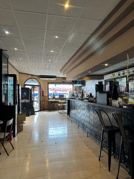 Foto b722a760-a803-4ba0-a345-6635f8c55bf4. Locale commerciale con riscaldamento in El Pinillo Torremolinos