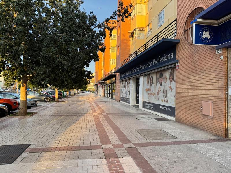 Foto 7396bce5-5190-4fc7-a866-c225732445ca. Local comercial local en carretera cádiz, . en Puerta Blanca Málaga