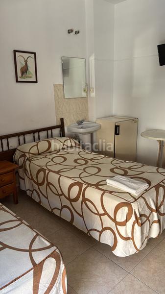 Foto f18b43f0-03fc-49a1-b487-9911b5249315. Édifice dans Manantiales-Estación de Autobuses Torremolinos