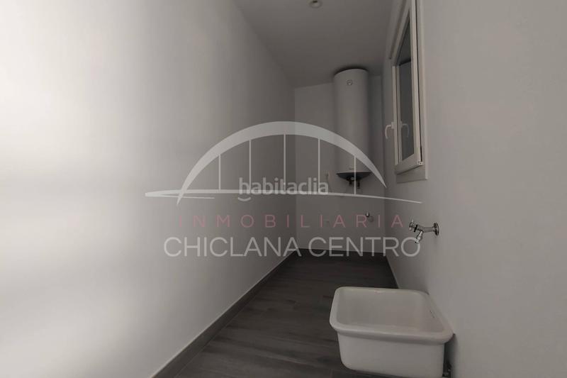 Foto 502bbce4-d14b-4234-b1ff-6def2dbb1a88. Casa con parcheggio in La Banda - Campo de Fútbol Chiclana de la Frontera