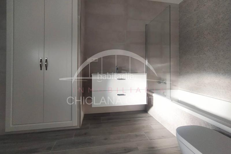 Foto 92c7d058-521a-4d01-9f75-8035c198964b. Casa con parcheggio in La Banda - Campo de Fútbol Chiclana de la Frontera