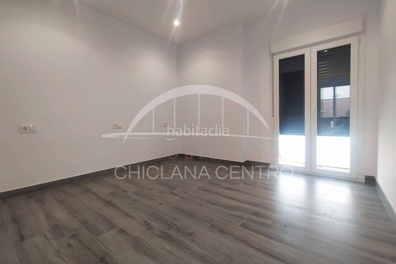 Foto ad7631d1-dfa8-4c80-8c2c-28b8e06d76de. Casa con parcheggio in La Banda - Campo de Fútbol Chiclana de la Frontera