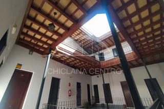 Pis a Núcleo urbano. Precioso piso en el centro de chiclana