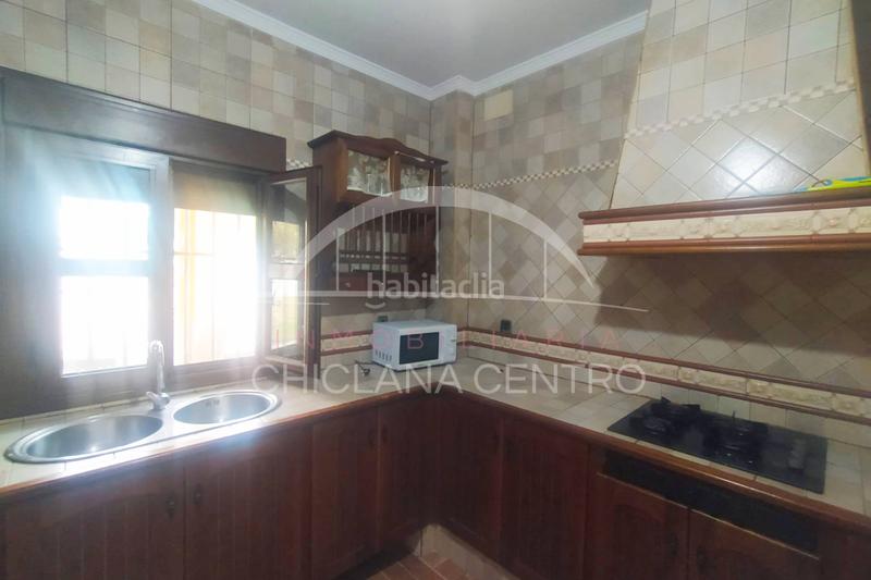 Foto 248ff614-6020-44ef-95a5-f5fb9eb88582. Chalet avec parking piscine dans Pelagatos - Pago del Humo Chiclana de la Frontera