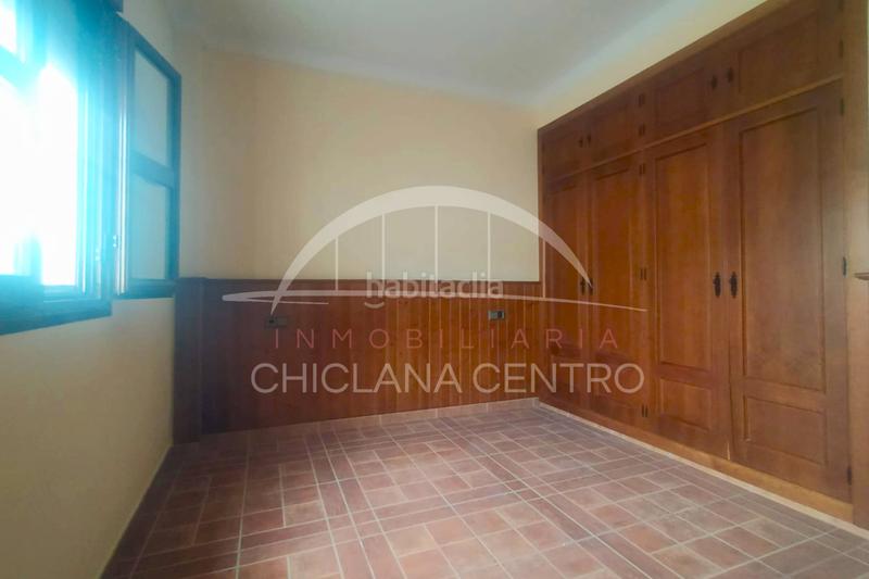 Foto 4daf05a7-978a-42bd-8e2f-f950e6adb566. Chalet avec parking piscine dans Pelagatos - Pago del Humo Chiclana de la Frontera