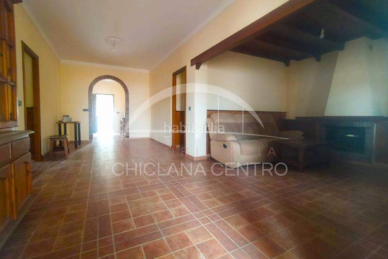 Foto 967ab0aa-1b3a-4b55-802b-39ffb67576cc. Chalet avec parking piscine dans Pelagatos - Pago del Humo Chiclana de la Frontera