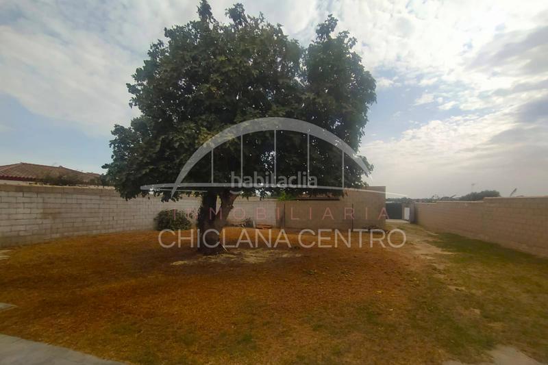 Foto c26c953a-3a59-4fe4-81b3-35019dcae3a5. Chalet avec parking piscine dans Pelagatos - Pago del Humo Chiclana de la Frontera