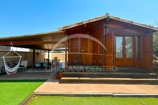 Chalet in El Palmar. Chalet de madera en el palmar