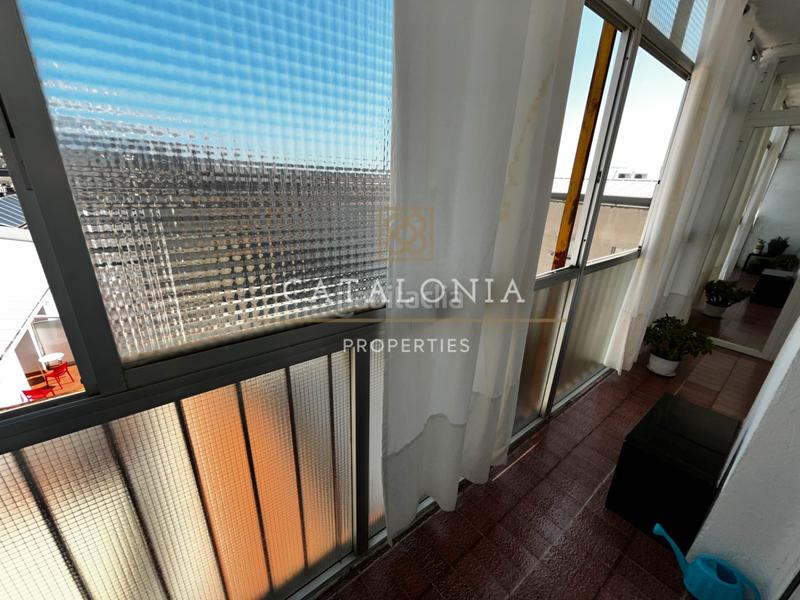 Foto 4c819a97-1979-411e-8e93-ea202c24b7bb. Àtic amb xemeneia calefacció a Pla d'en Boet Mataró