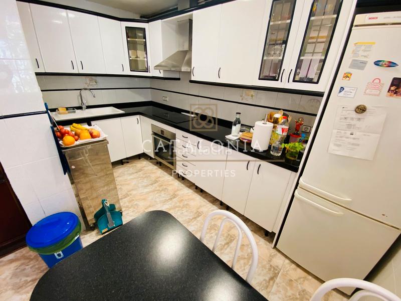 Foto 0f3e97eb-eee0-4063-ba36-fd3426fb3953. Appartement avec chauffage dans Eixample Sabadell