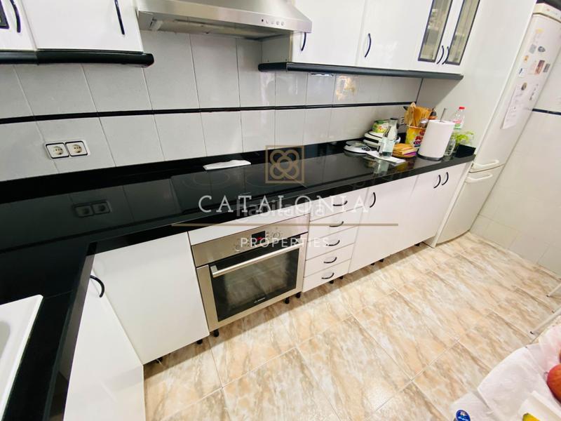 Foto 2b4de595-b2f2-41b7-8d14-6be805c2bc57. Appartement avec chauffage dans Eixample Sabadell