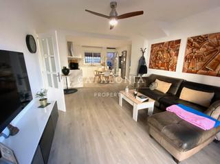 Maison jumelée  Passatge de la sagrera. Encantadora casa adosada con 2 terrazas y parking en zona tranqu