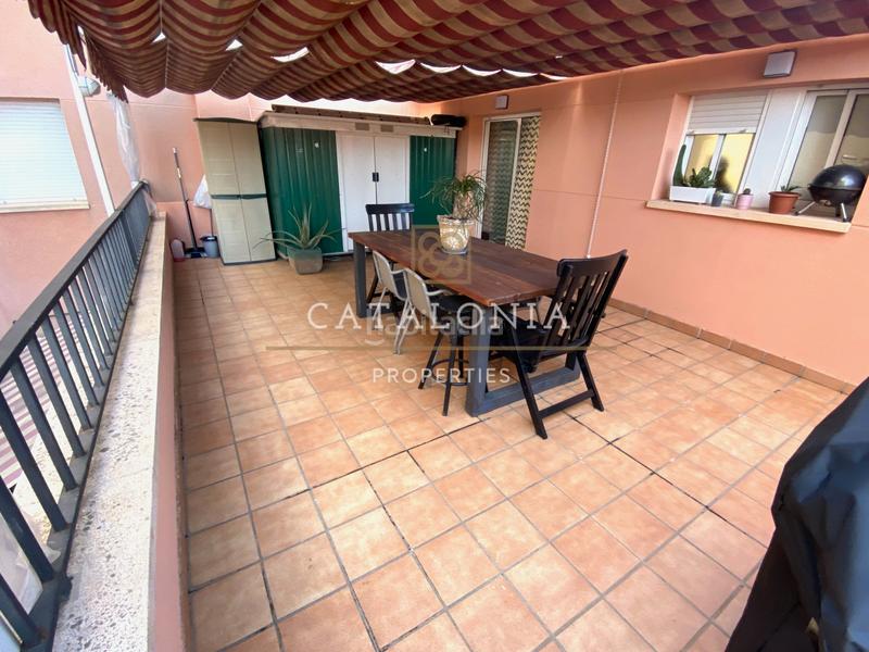 Foto 37076f9f-181c-4bd6-b34a-e71230555bfe. Maison jumelée avec chauffage parking dans Barri Antic Barberà del Vallès