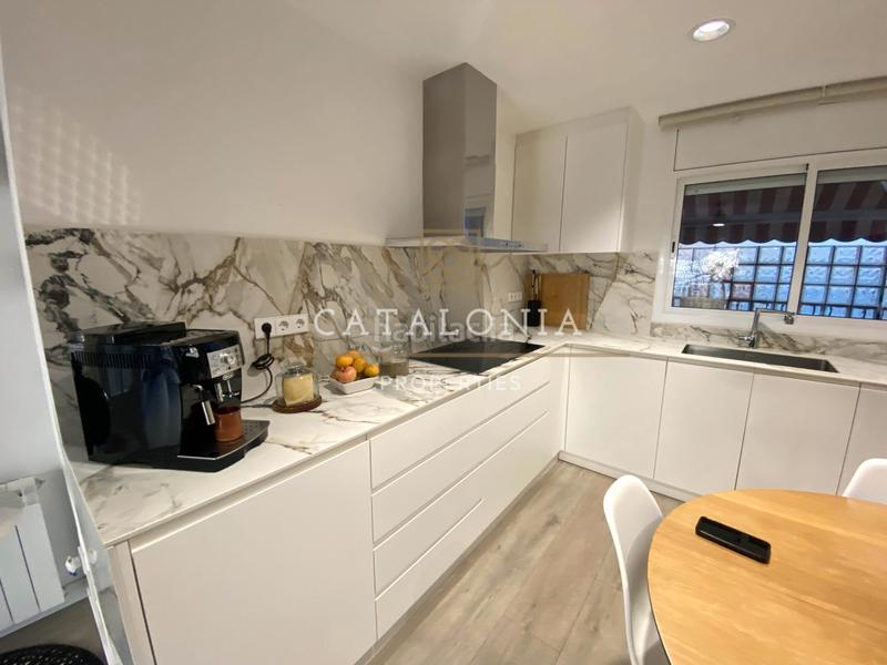 Foto 71c644aa-f01f-4ffa-a7f2-a98d34b60394. Maison jumelée avec chauffage parking dans Barri Antic Barberà del Vallès