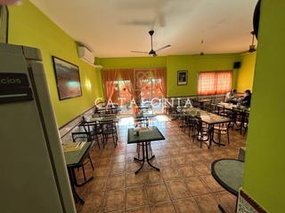 Traspàs Local Comercial  Carrer de calderón. Bar restaurante en traspaso en el centro de sabadell