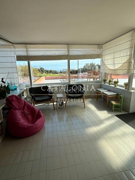 Foto 6ccbe55f-3a43-4328-b2b5-7c9b255d38cf. Alquiler chalet espectacular casa con fran parcela en alquiler temporal en Sant Vicenç de Montalt