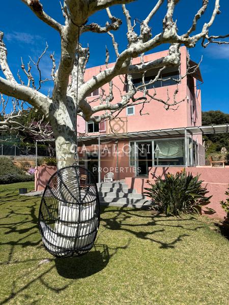 Foto 6f7c5fbe-0a19-40c4-9f18-0de30888afc4. Alquiler chalet espectacular casa con fran parcela en alquiler temporal en Sant Vicenç de Montalt