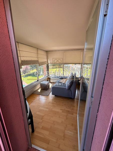 Foto b6f4e5eb-eeff-460e-a5ab-bc51b402681a. Alquiler chalet espectacular casa con fran parcela en alquiler temporal en Sant Vicenç de Montalt