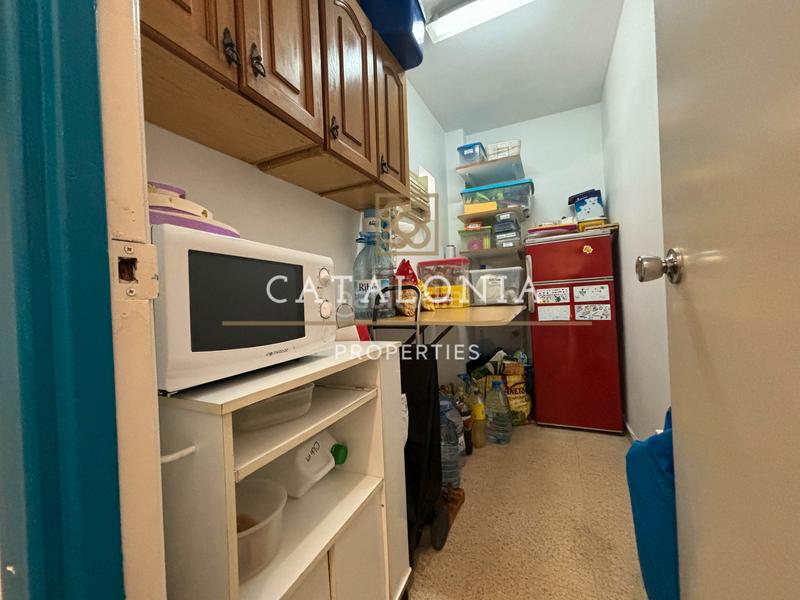 Foto 25e09306-452c-49c5-8065-a07d271b3712. Business premise with heating in Raval Barcelona