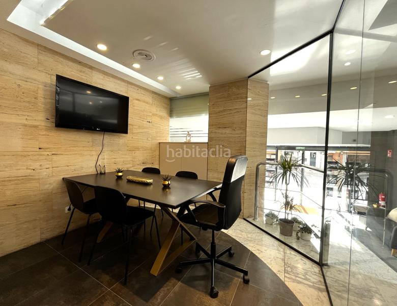 Foto c9abbedd-a858-44f3-ba8a-fd77a7b46efa. Business premise with heating in Raval Barcelona