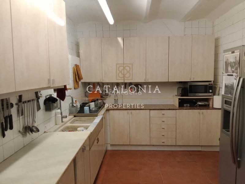 Foto 0b35f175-9df2-40b1-9aad-489f867e5ed3. Masía impresionante masia con terreno en Vilassar de Dalt