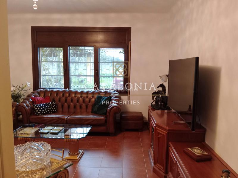 Foto 1c3d1d62-885c-421b-bf61-4b3ae255304a. Masía impresionante masia con terreno en Vilassar de Dalt