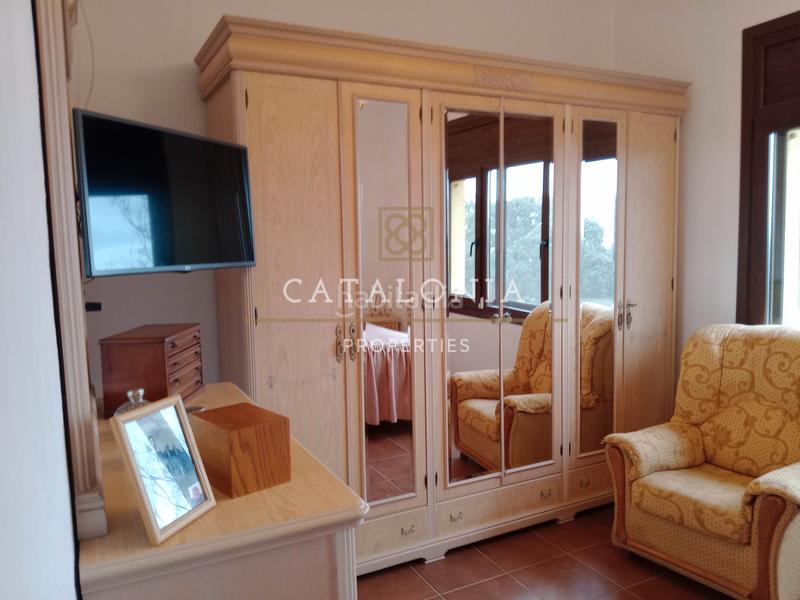 Foto 990d90ab-1f59-4abd-a2a0-70651088e382. Masía impresionante masia con terreno en Vilassar de Dalt