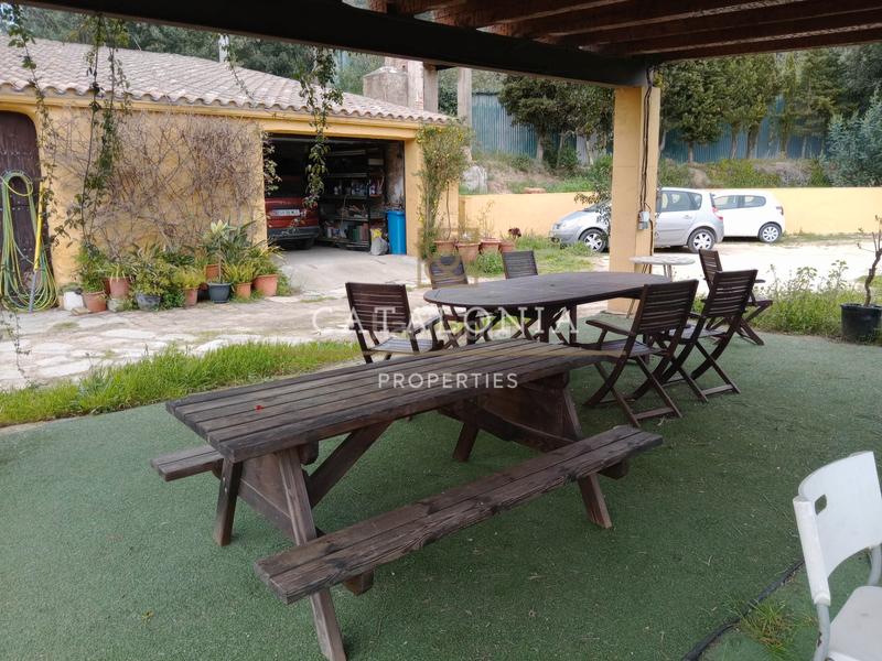 Foto ab5ec689-f738-447b-9451-bea977832730. Masía impresionante masia con terreno en Vilassar de Dalt