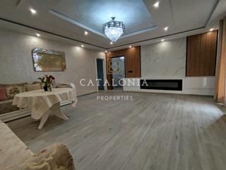 Appartement  Carrer mèxic. Piso exterior totalmente reformado – listo para entrar a vivir