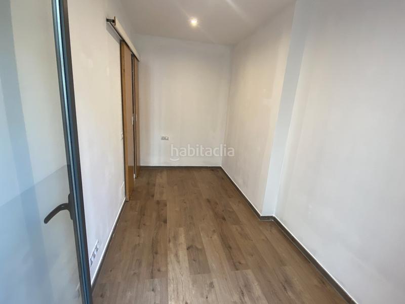 Foto a4620bcc-1550-4f4f-905d-f0c6a9aa97ed. Planta baixa amb calefacció a Centre Mataró