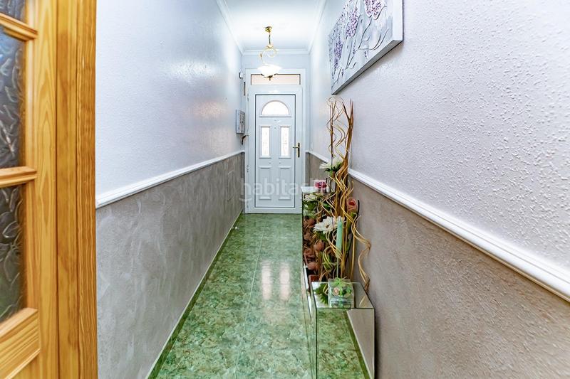 Foto 12dc3ac4-01e4-4f78-b3de-49a3d0fce620. Dúplex  de 4 dormitorios reformado en Las Cabañuelas Vícar