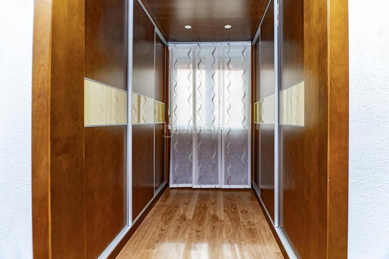 Foto 940cefc0-03ce-475d-99bd-db686bdecdc1. Dúplex  de 4 dormitorios reformado en Las Cabañuelas Vícar