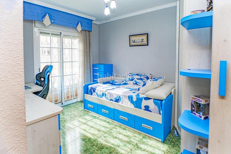 Foto e36121f1-0c75-40e0-ada5-5044cac1345d. Dúplex  de 4 dormitorios reformado en Las Cabañuelas Vícar