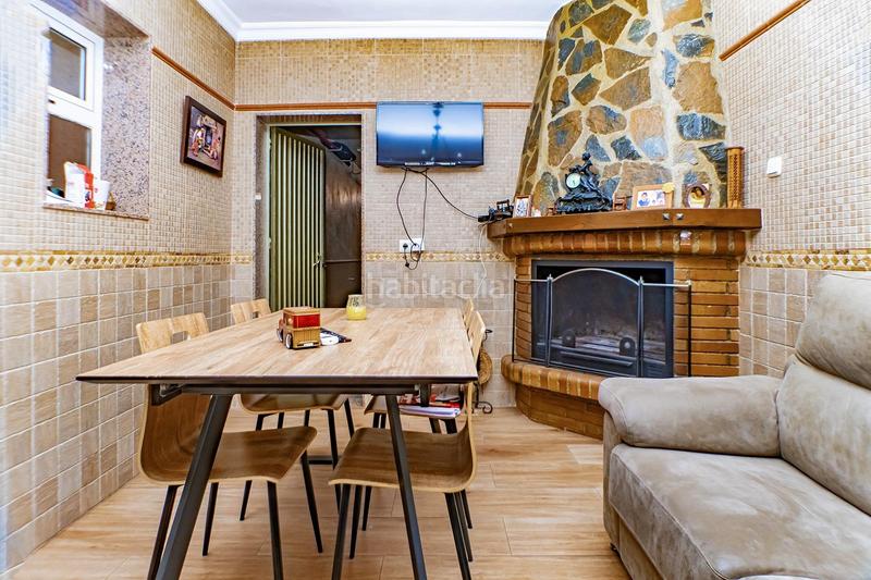 Foto fc124b08-fe58-48bc-ae71-1730fad0af72. Dúplex  de 4 dormitorios reformado en Las Cabañuelas Vícar