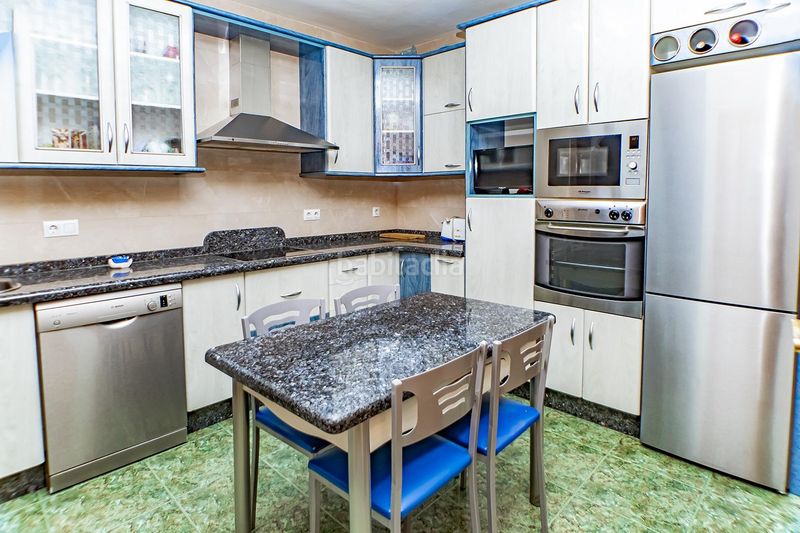 Foto 572d15b7-541d-4397-8bde-ee9432d25363. Casa adosada se vende dúplex . en Adra