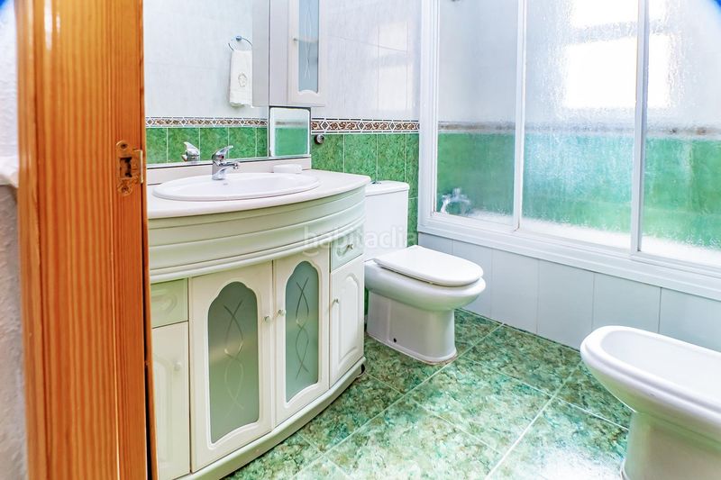 Foto 70ff5481-ed2c-4178-92e6-325a301e4d85. Casa adosada se vende dúplex . en Adra